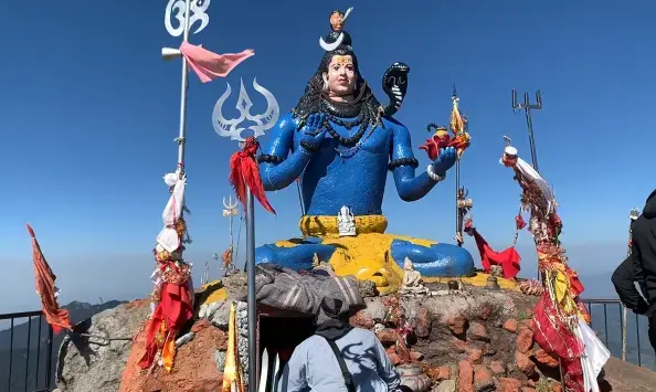 The giant Shiva statue at Churdhar Peak summit