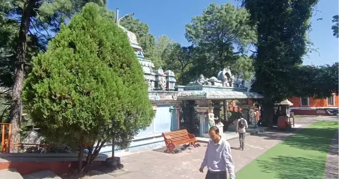 The peaceful gardens of Sankat Mochan Temple