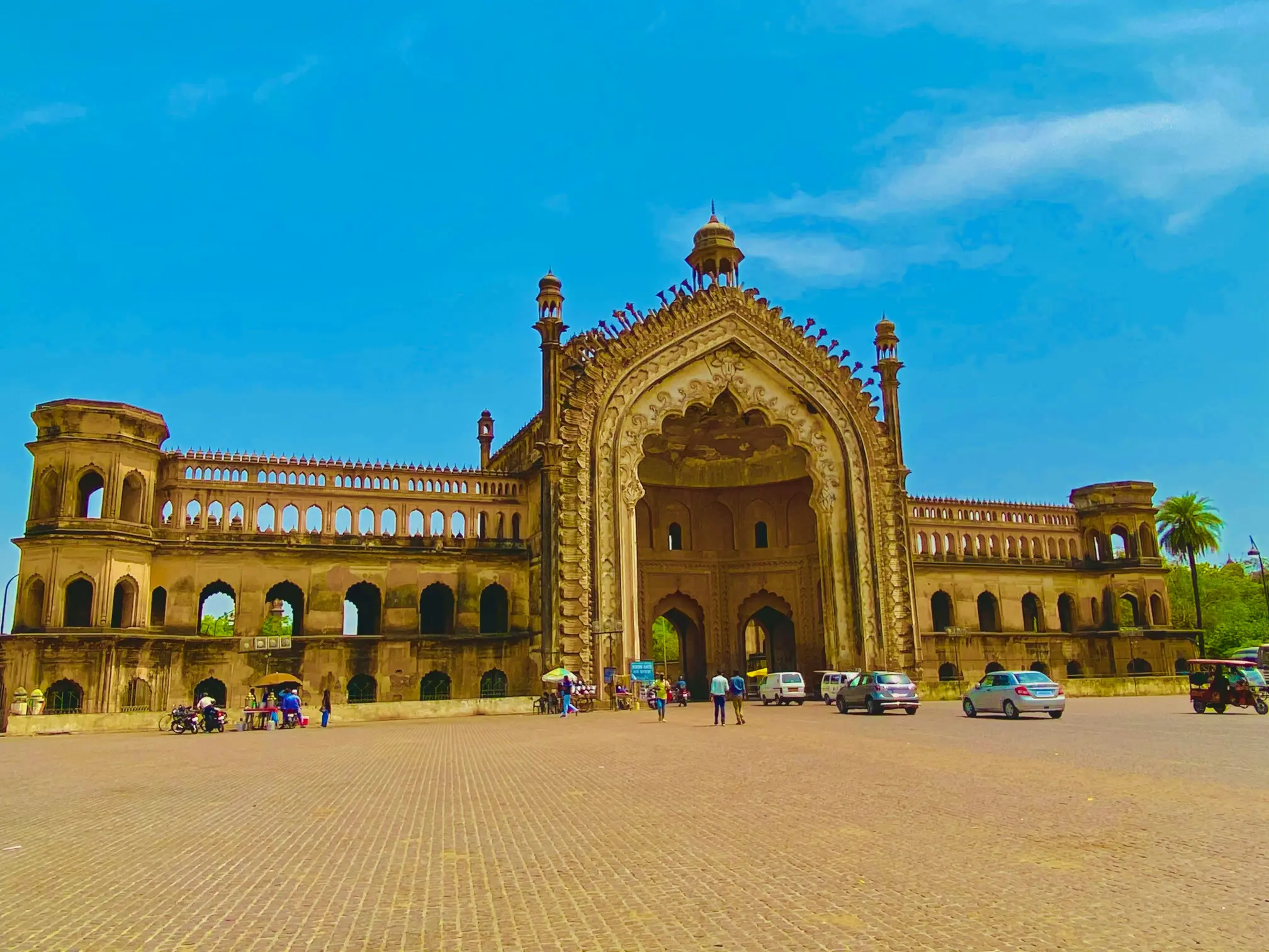 Tour packages from Lucknow